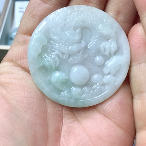 翡翠颈饰未镶嵌天然缅甸翡翠a货