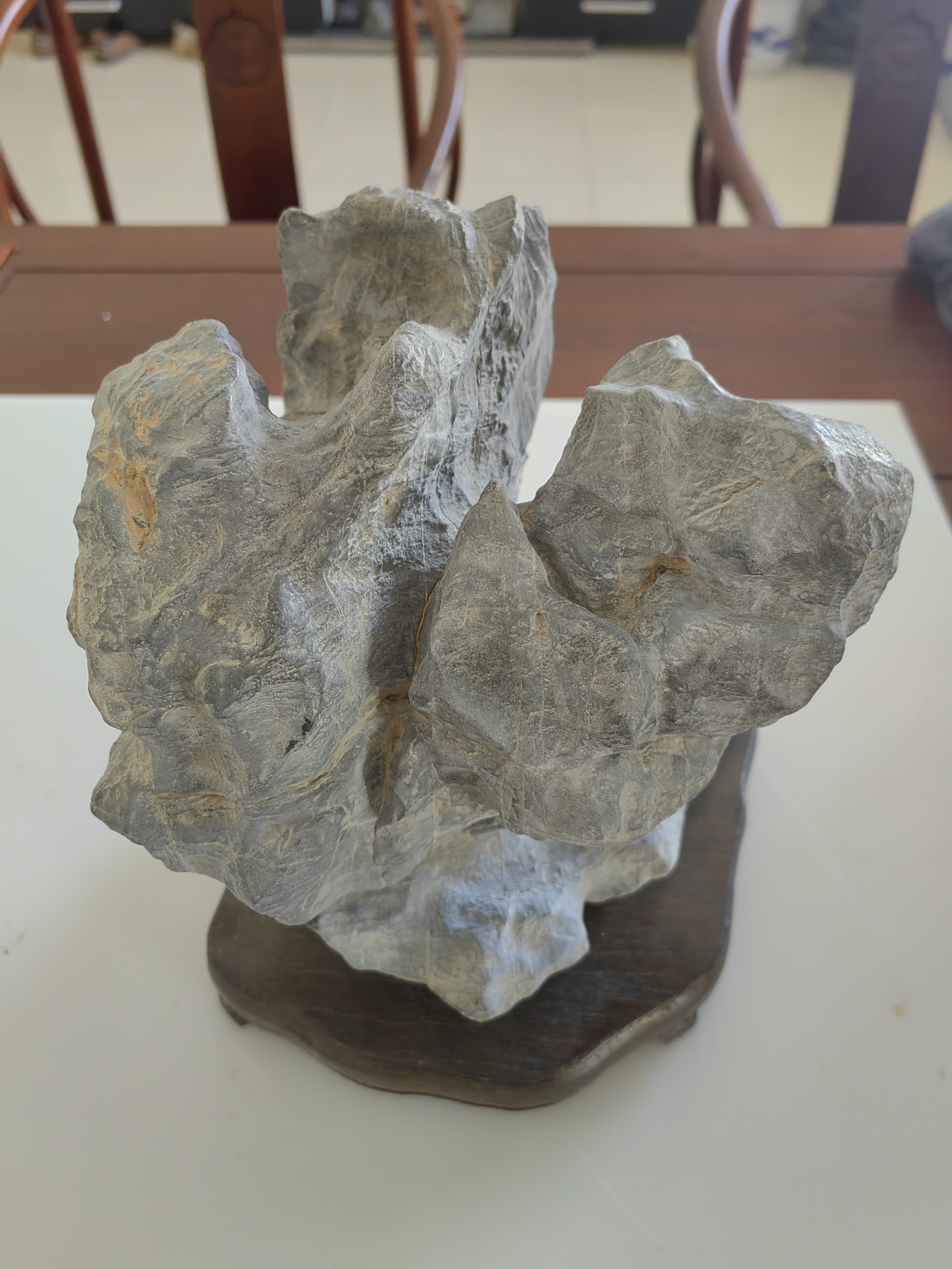 天然多洞象形奇石摆件