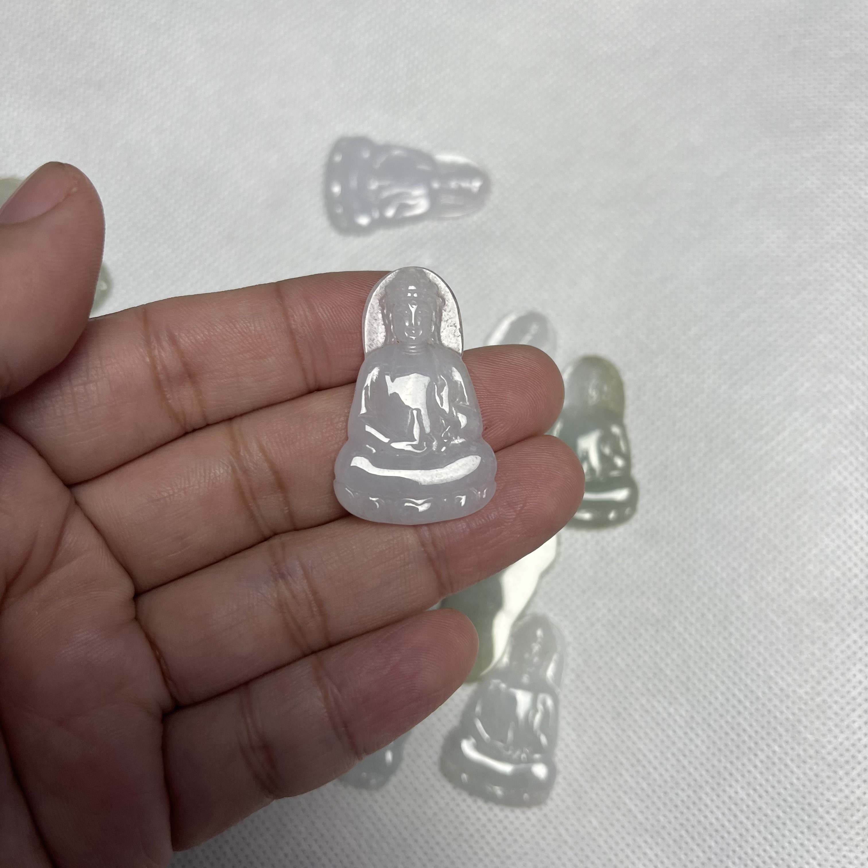 天然缅甸翡翠a货素衣净瓶观音佛像玉石吊坠玉佛挂件男士项链女款