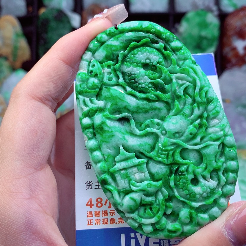 【闪购商品】翡翠颈饰未镶嵌挂件