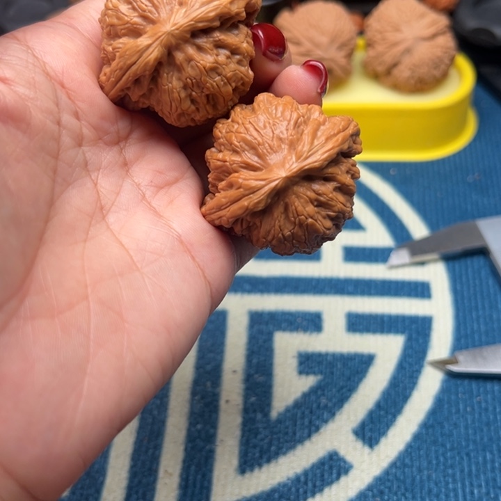 桃核吊坠文玩金公子44