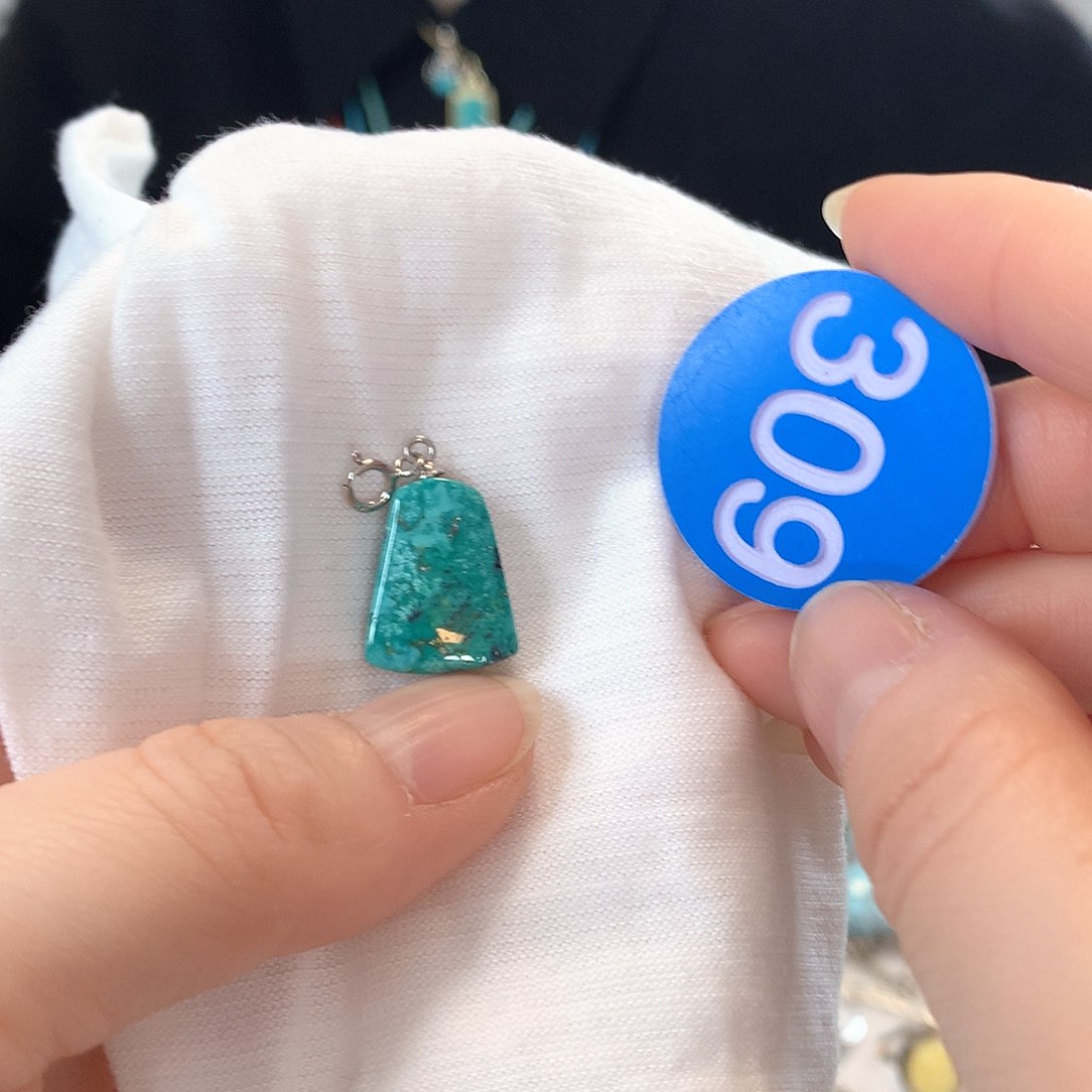 南红玛瑙珠宝奇石未镶嵌