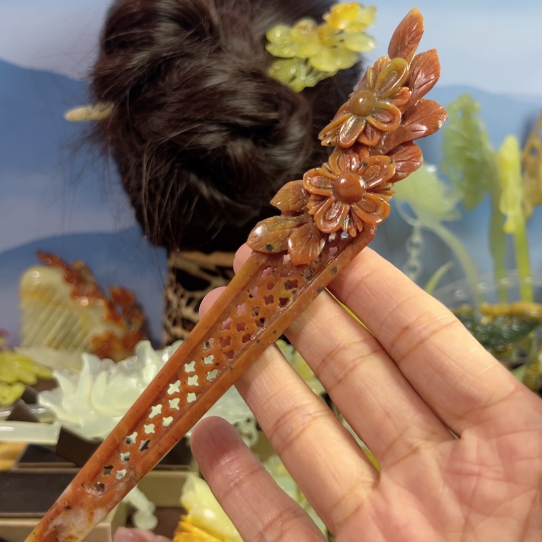 蛇纹石玉发饰合金