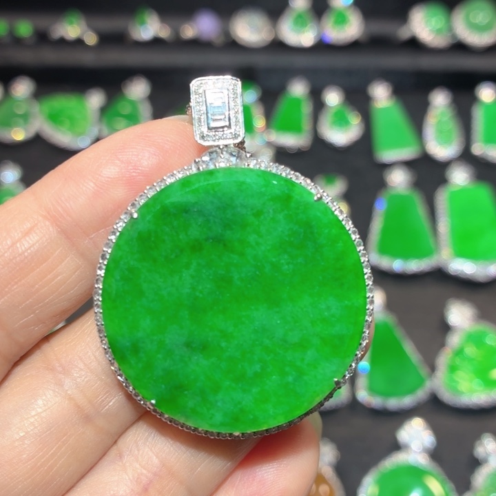 翡翠18K金镶嵌吊坠(不含链)翡翠