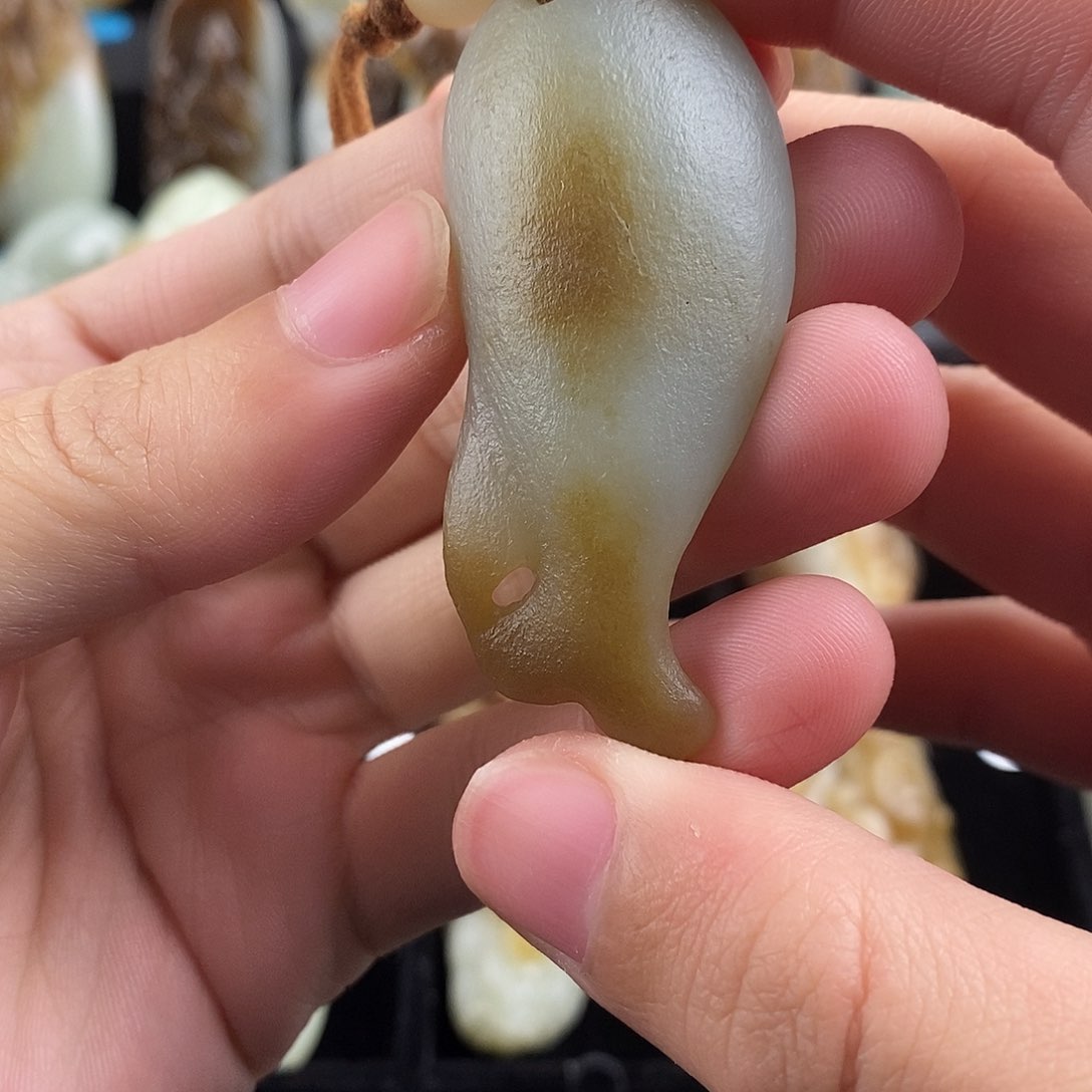 和田玉挂件未镶嵌