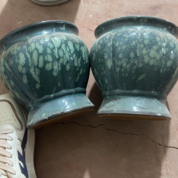 紫砂花盆口径19高度19两只