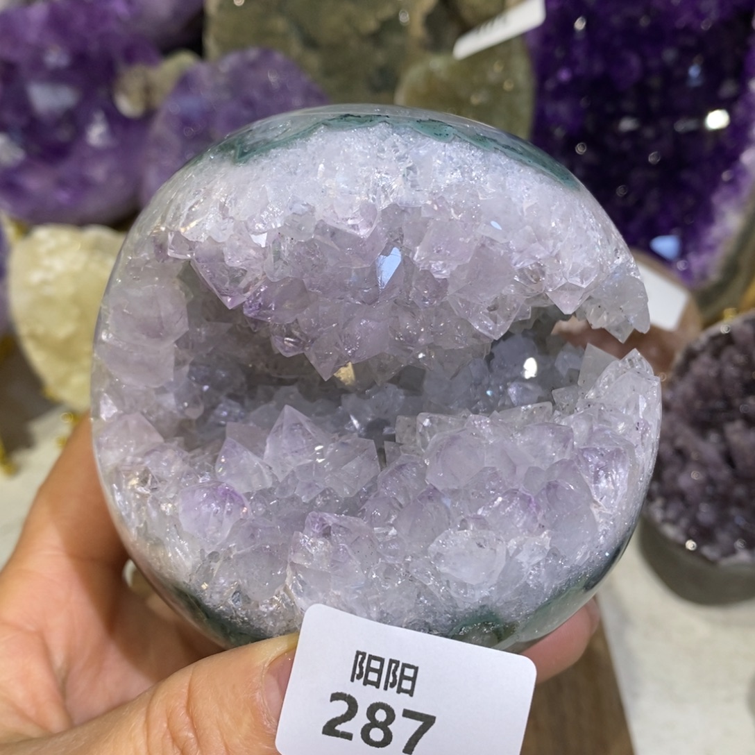 紫晶大型摆件（非配饰）未镶嵌