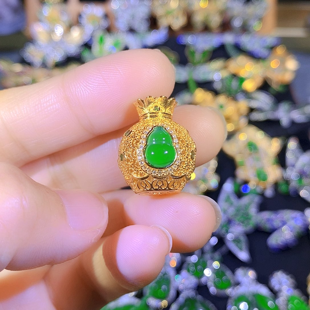 吊坠(不含链)银S925镶嵌翡翠