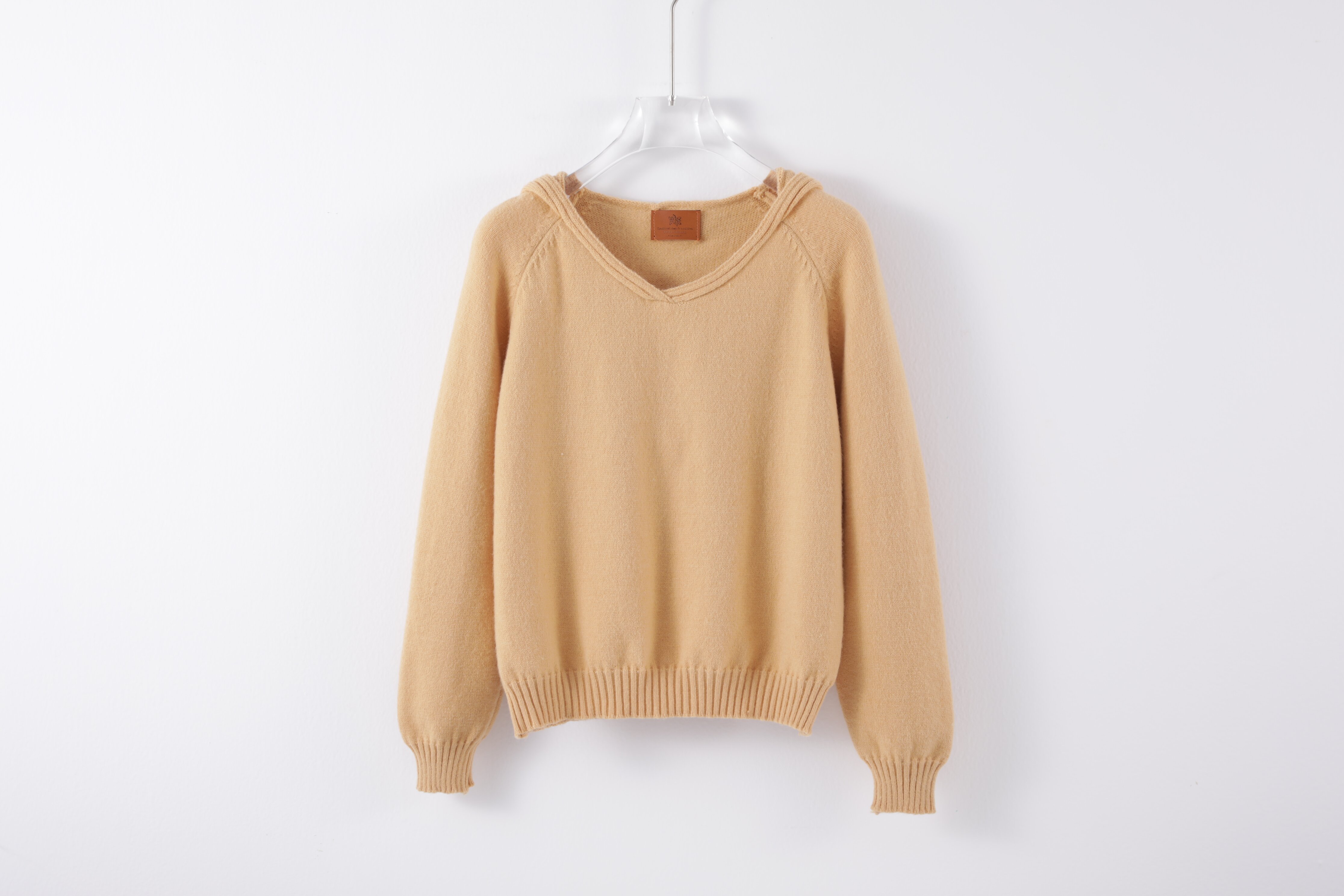 2025韩系简约软糯温柔风连帽针织毛衣黄色ins长袖纯色套头上衣