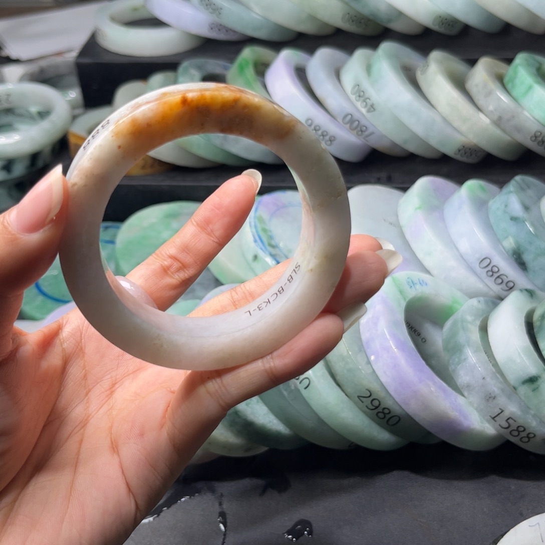 定制翡翠手镯未镶嵌