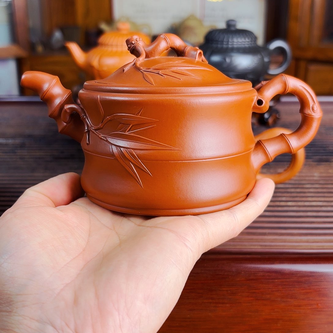 紫砂壶竹段精品手工制作
