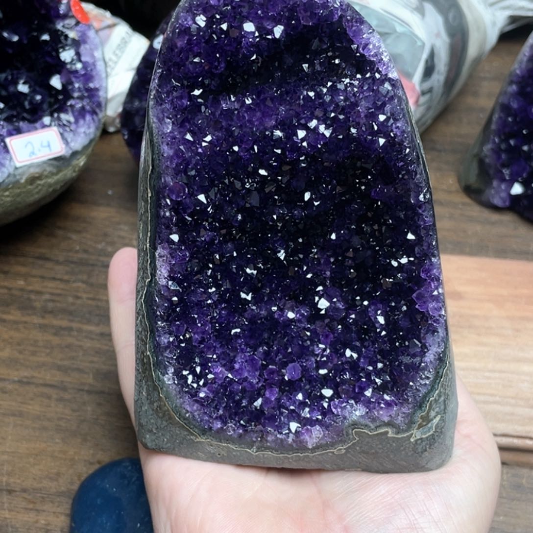 紫晶大型摆件（非配饰）未镶嵌高***?