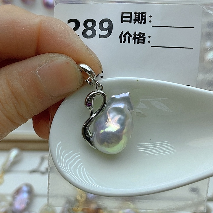 淡水珍珠颈饰未镶嵌