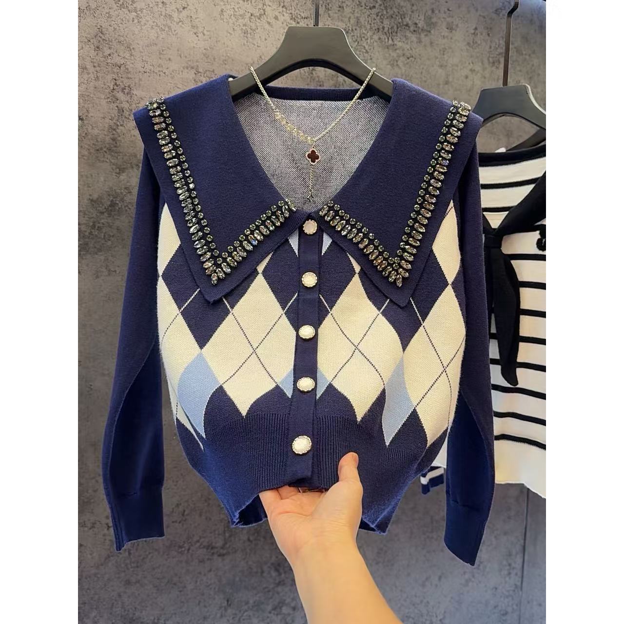 【定制大码女装80-200斤】时尚海军领气质百搭棱形格开衫上衣款2188