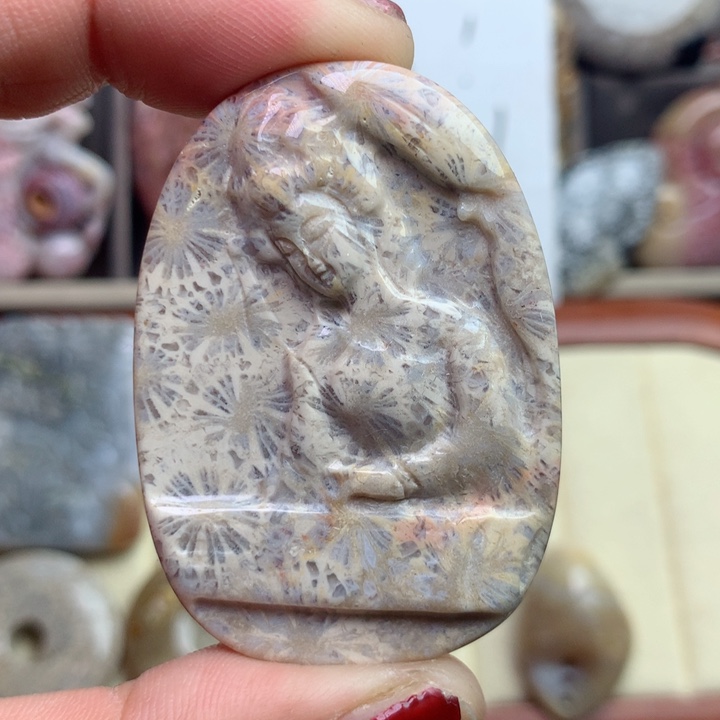 硅化珊瑚（珊瑚玉）颈饰未镶嵌