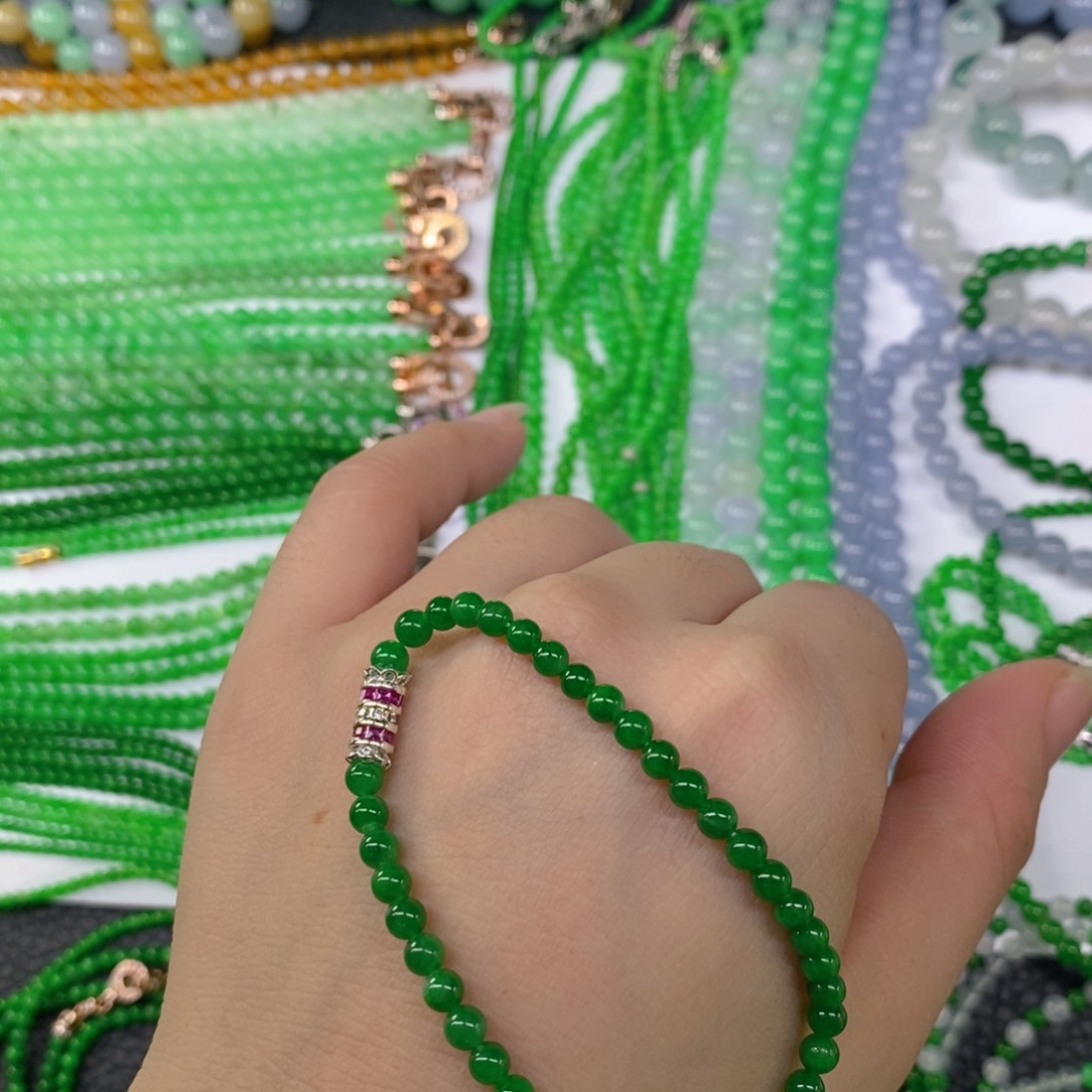 颈饰未镶嵌翡翠缅甸天然翡翠阳绿小米珠手链4