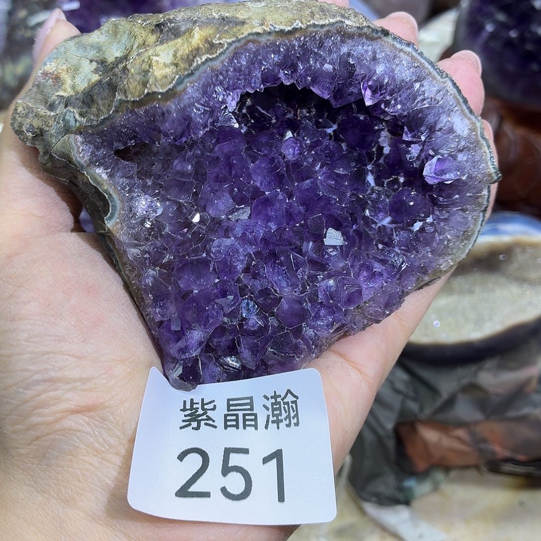 大型摆件（非配饰）未镶嵌水晶