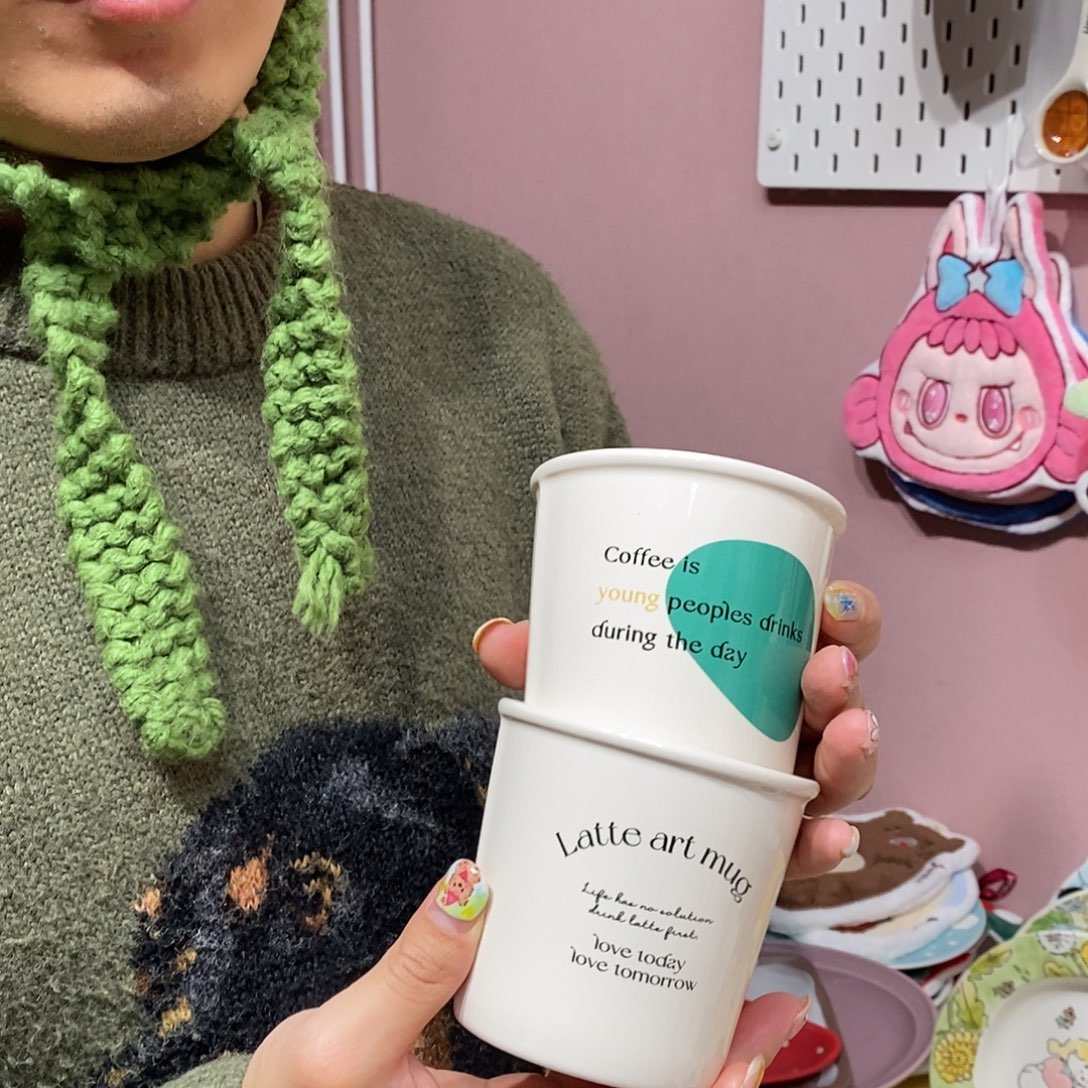 陶瓷手握杯英文字母