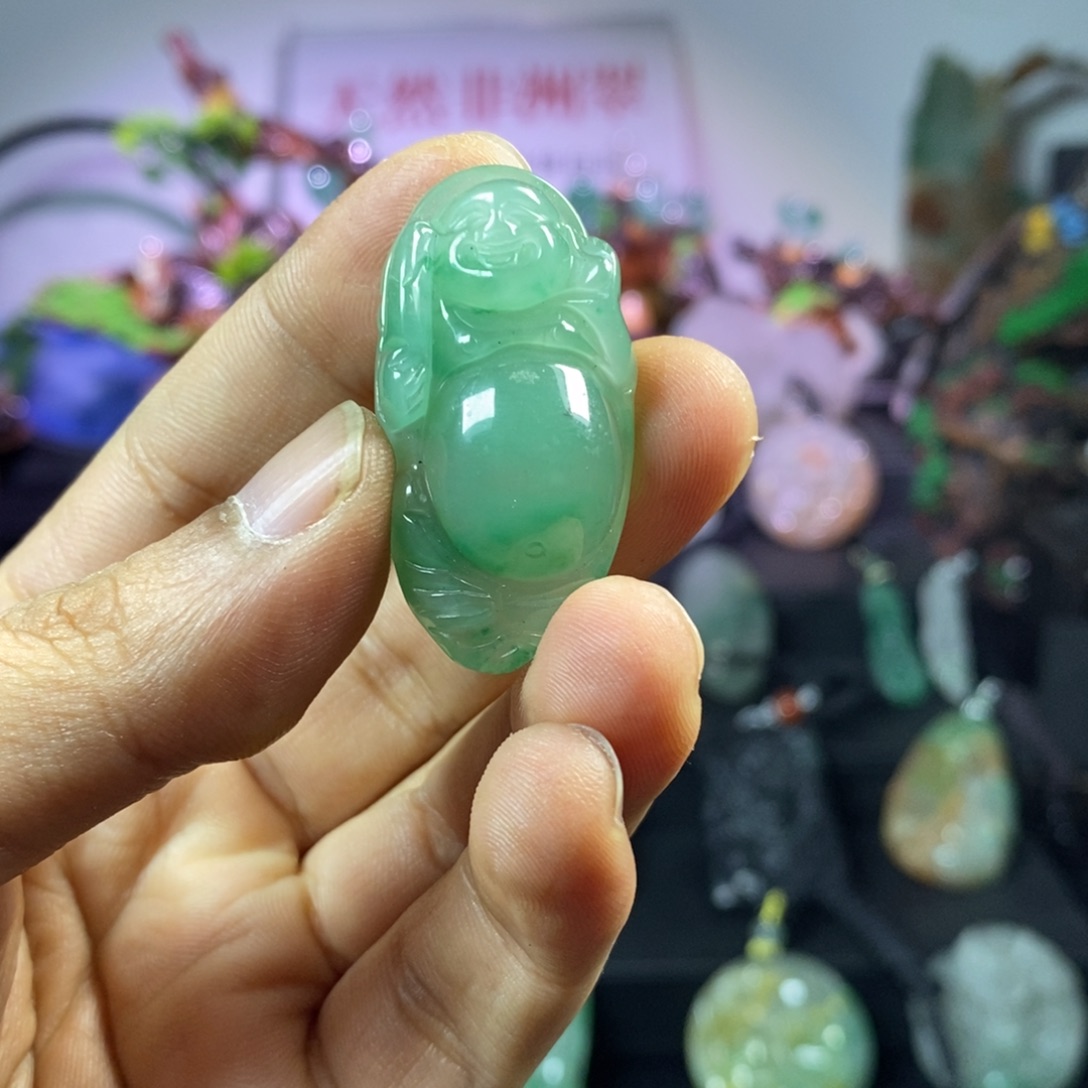 石英质玉（非洲翠）未镶嵌吊坠(不含链)