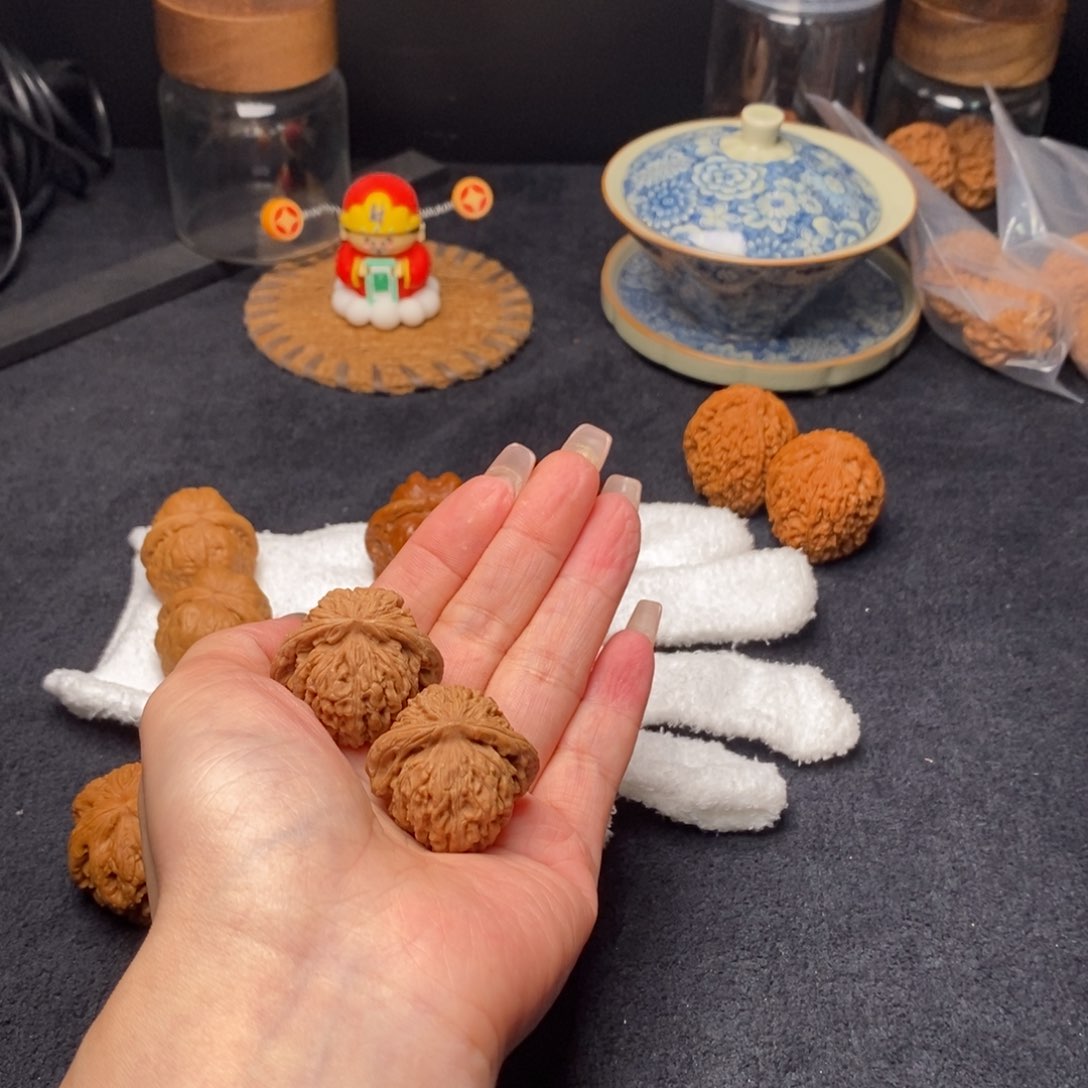 文玩核桃吊坠汉高楼33+