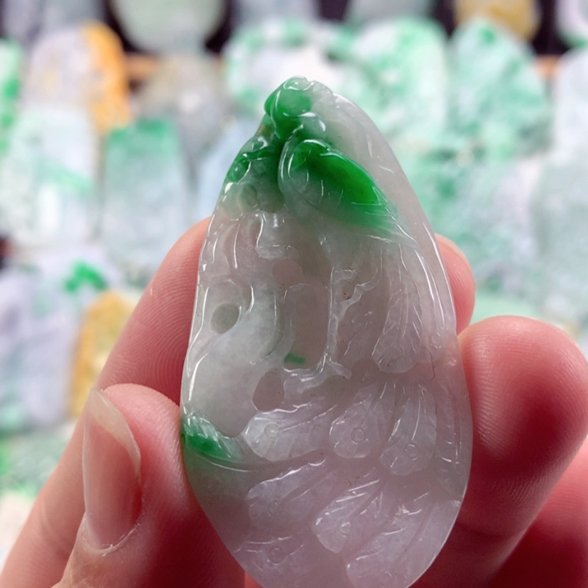 【闪购商品】翡翠吊坠(不含链)未镶嵌