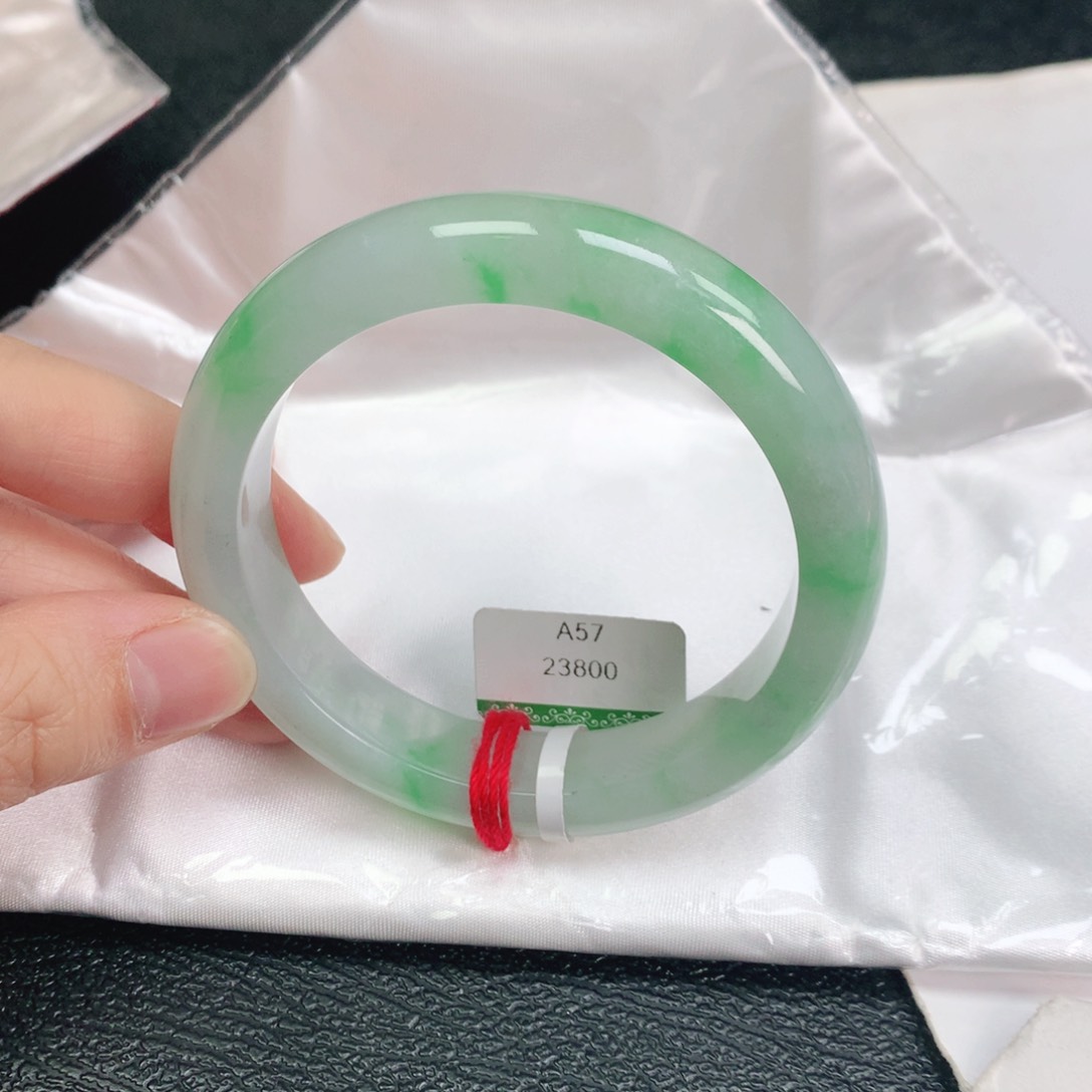 翡翠手镯未镶嵌57➕