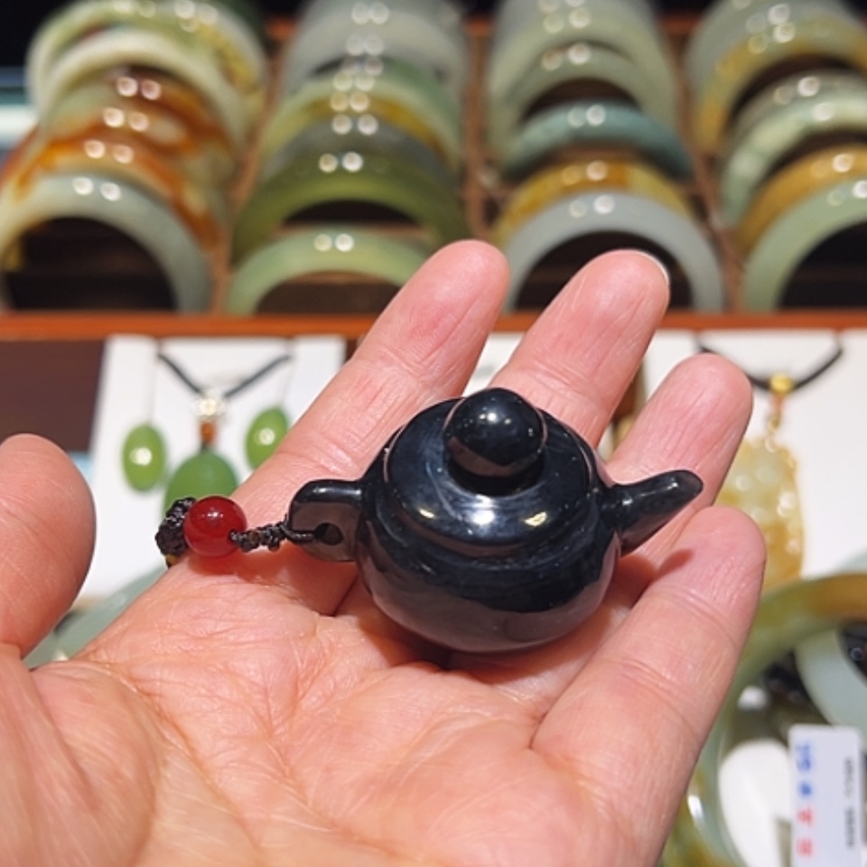 【闪购商品】蛇纹石玉合金颈饰
