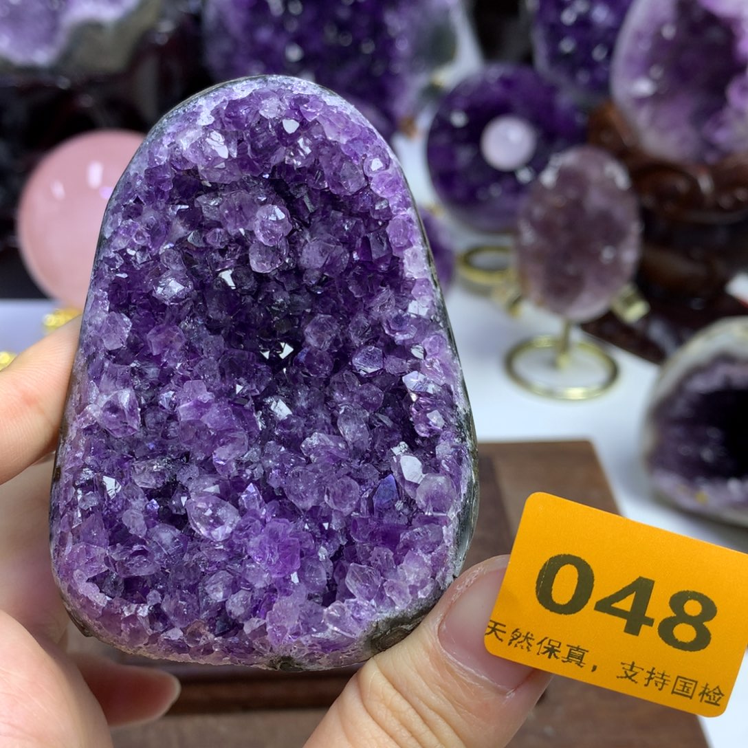 未镶嵌紫晶摆件紫晶