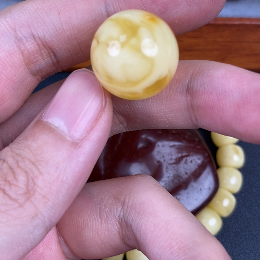 琥珀未镶嵌珠宝奇石37