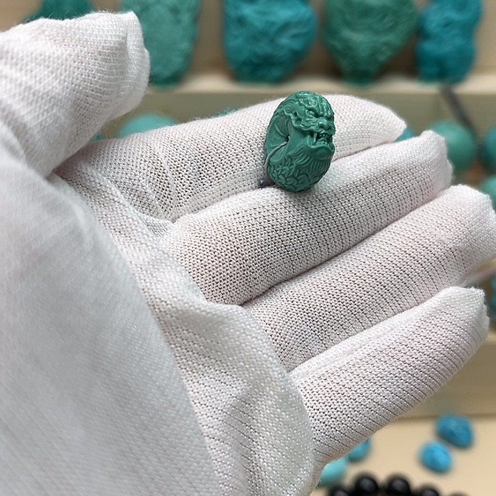 绿松石珠宝未镶嵌