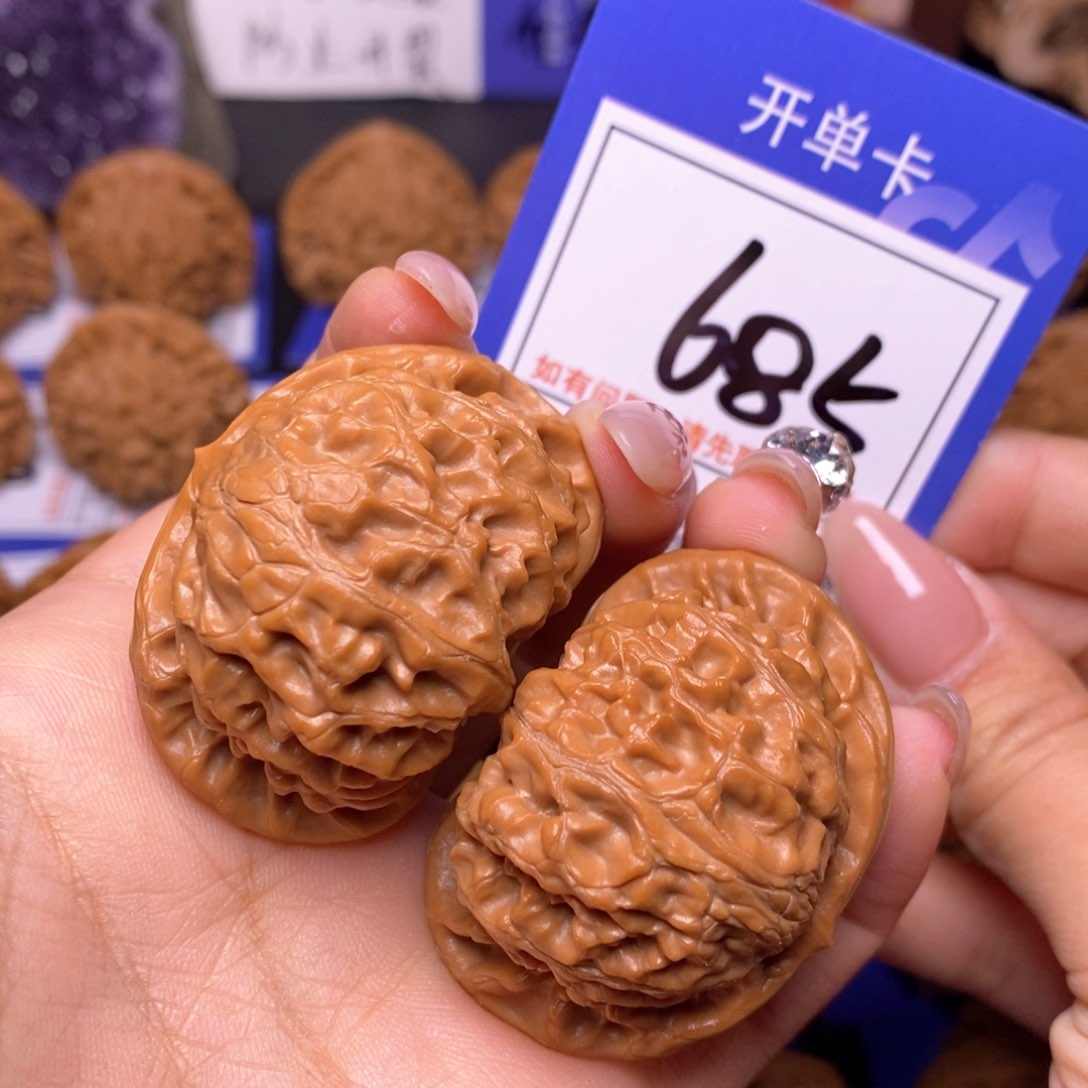 文玩核桃把件45宫灯685