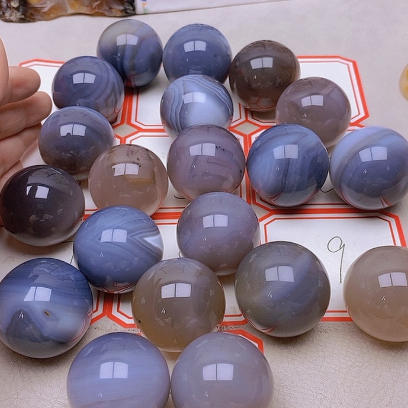 【闪购商品】玛瑙/玉髓未镶嵌珠宝半成品1*灯