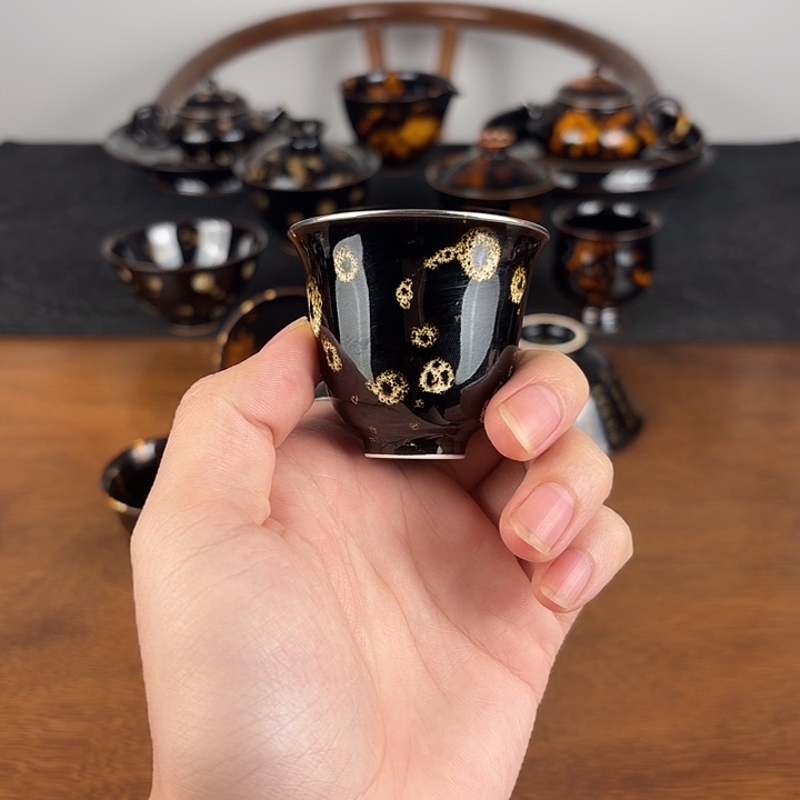 陶瓷点彩鹧鸪斑描金闻香小客杯