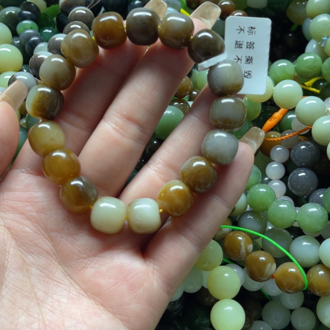 和田玉手串未镶嵌