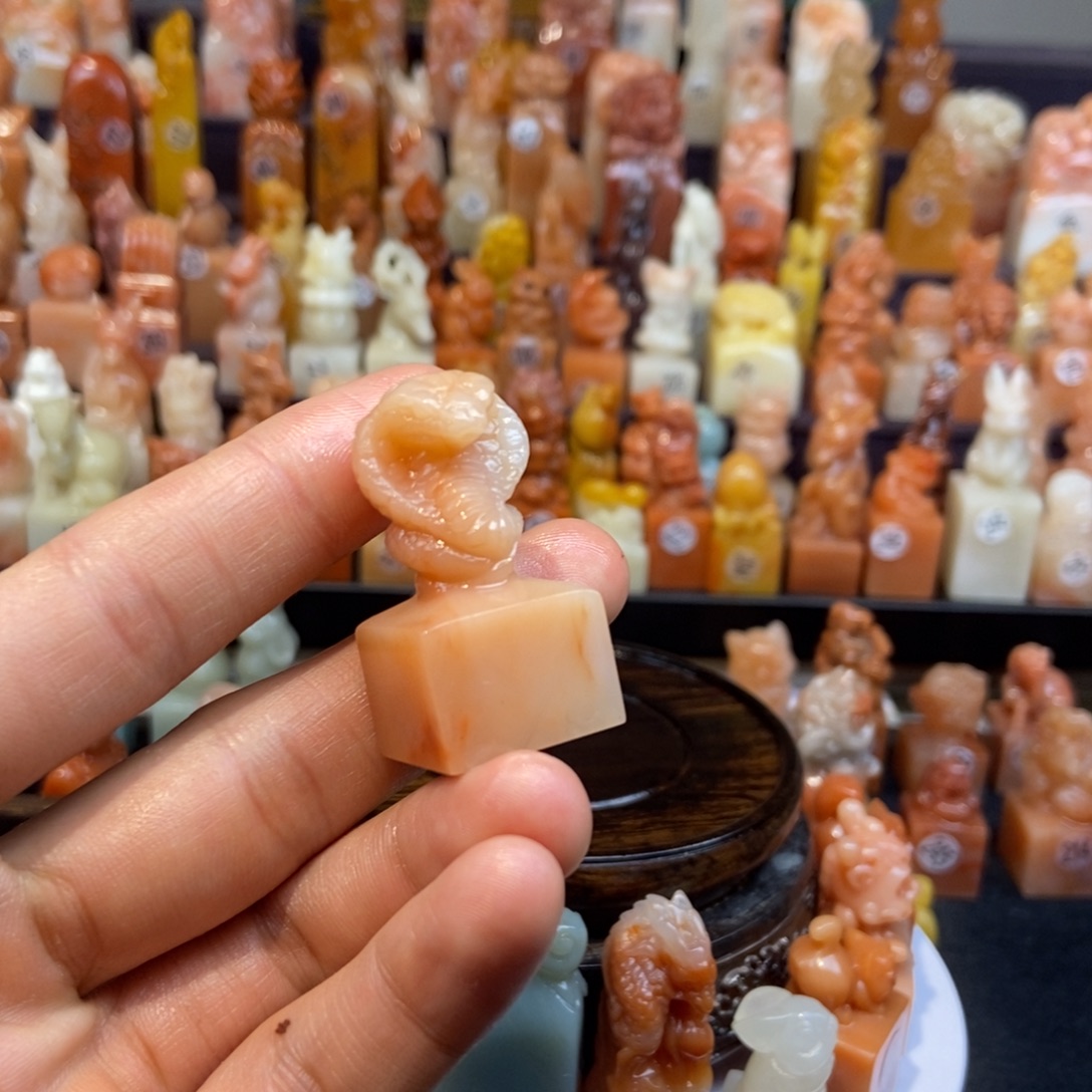 老挝石555555555555