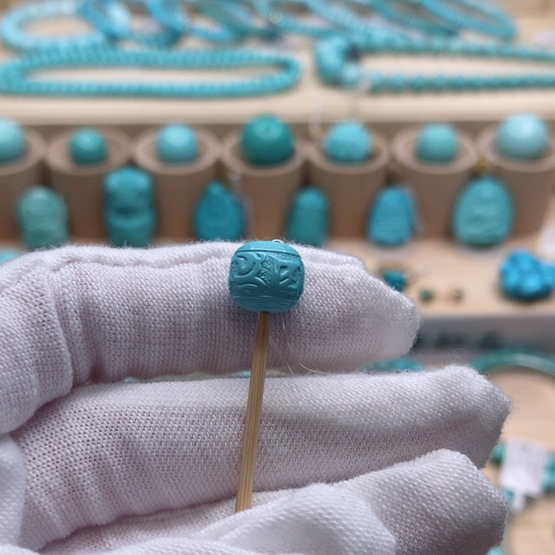 未镶嵌绿松石珠宝奇石