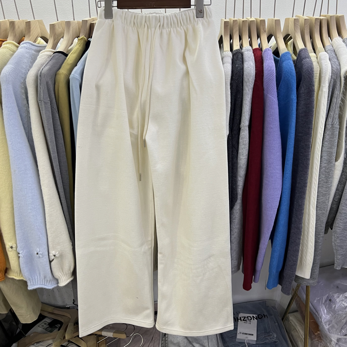 911秋季糯米窄版直筒裤抽绳松紧腰