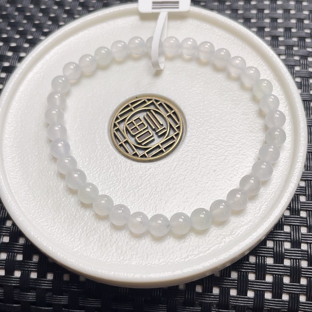 翡翠手链未镶嵌卡5