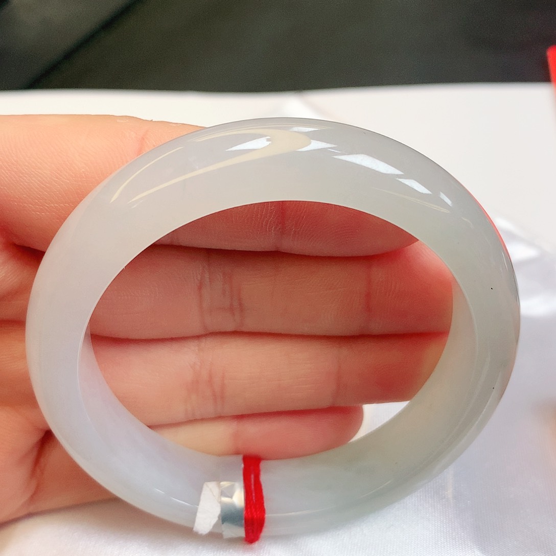 【闪购商品】翡翠手镯未镶嵌缅甸天然a货翡翠