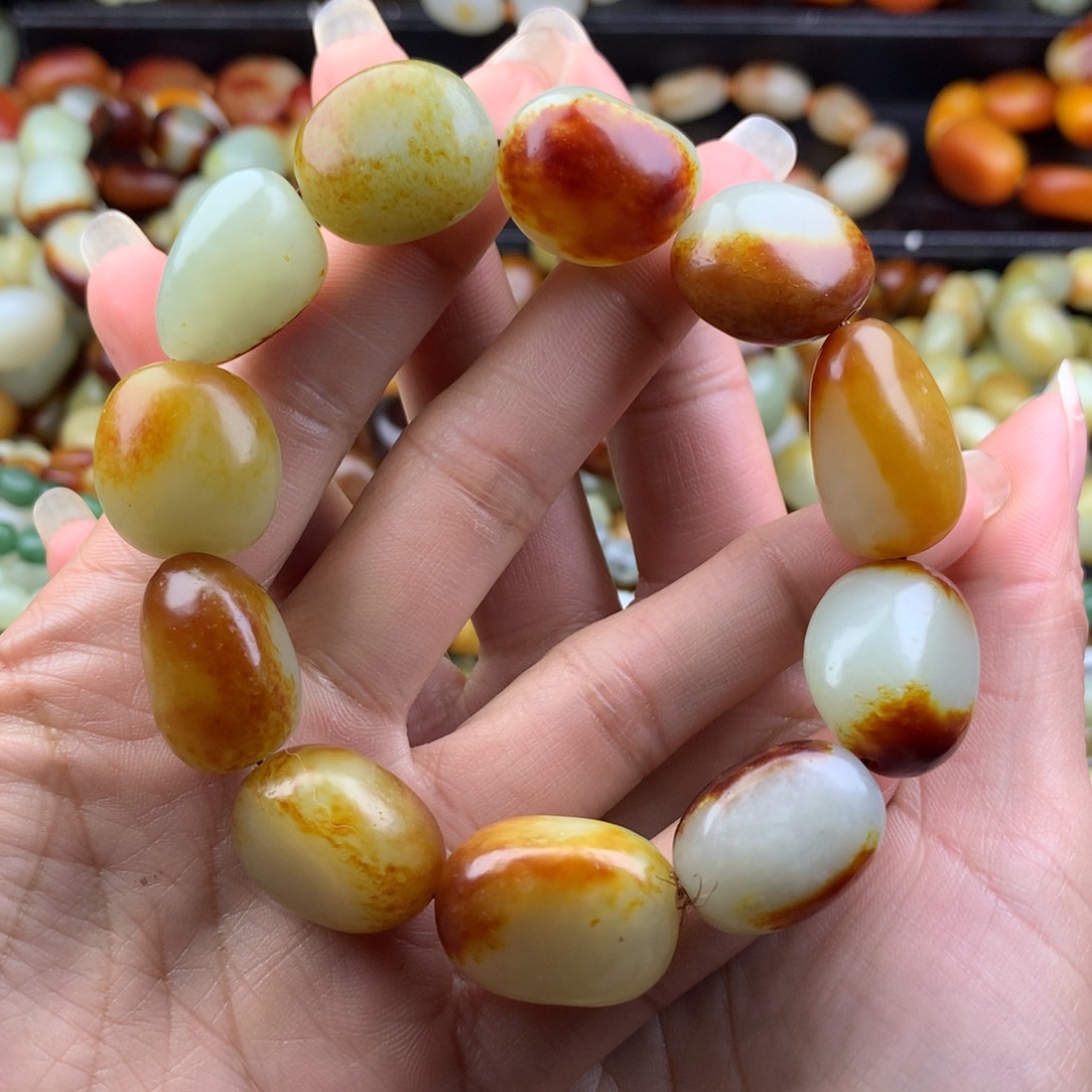 用***5和田玉未镶嵌手链