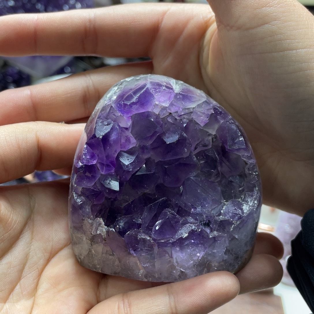 紫晶大型摆件（非配饰）未镶嵌