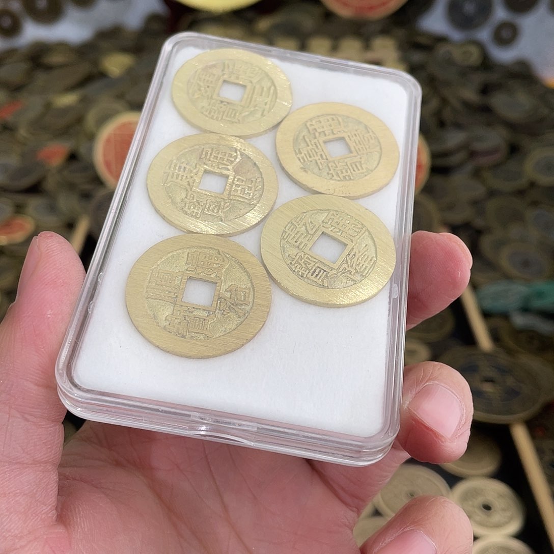 铜非遗手工艺制作现代工艺品