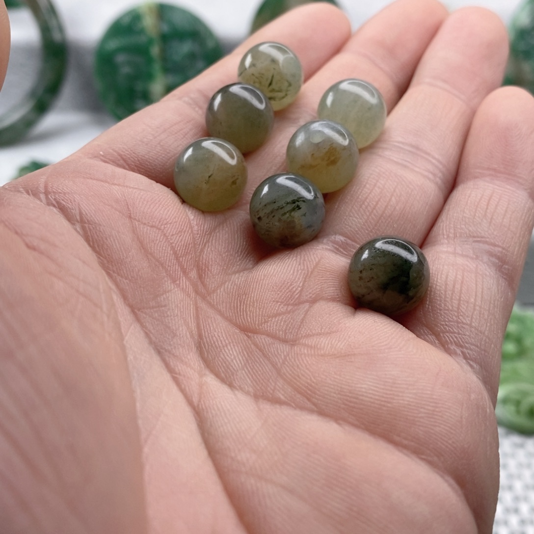 一***龙独山玉未镶嵌颈饰