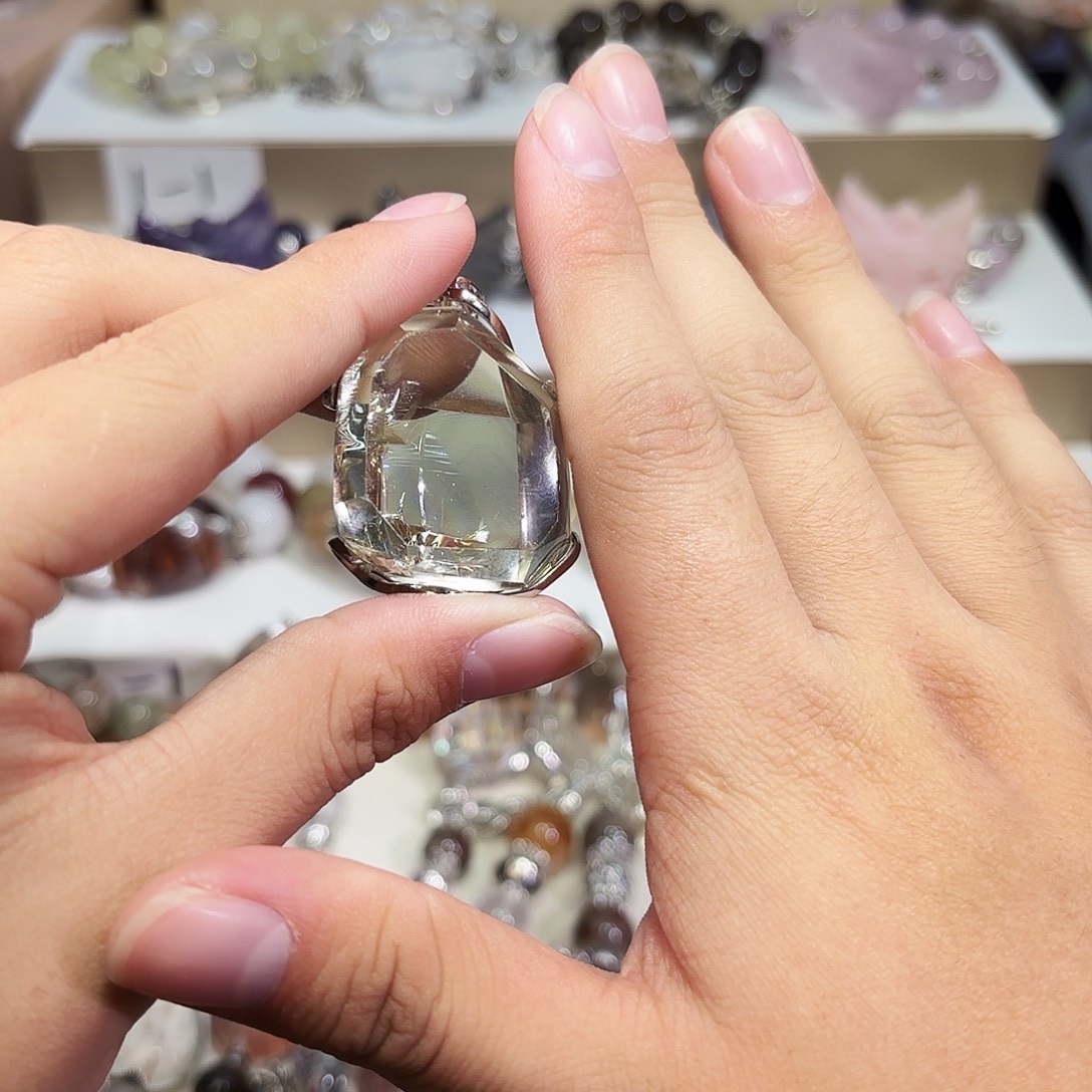 蓝***莲水晶未镶嵌手链水晶