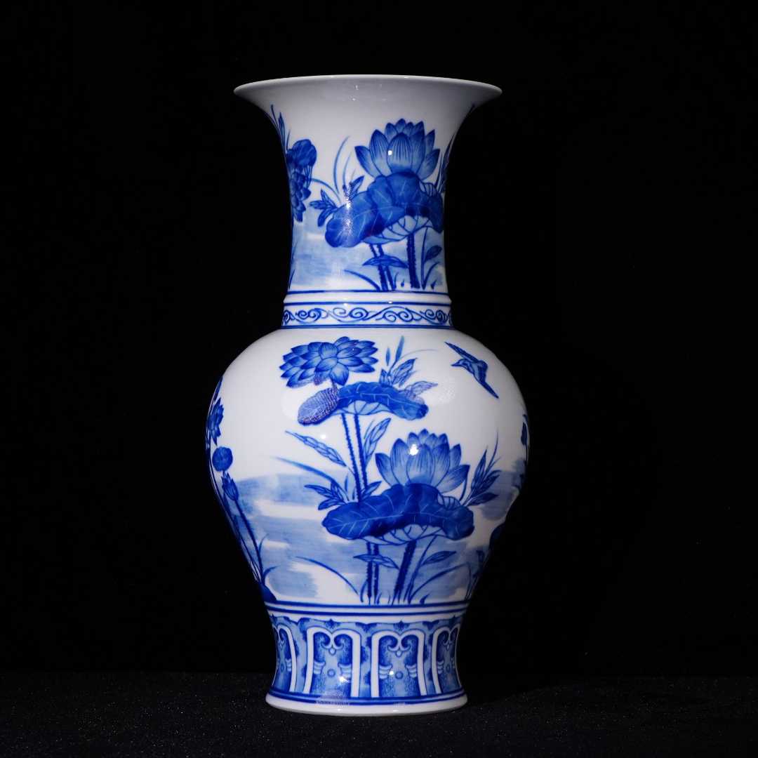 Lot5-Z青花荷花翠鸟纹赏瓶-雍正年制款高34cm-GW12280005001098