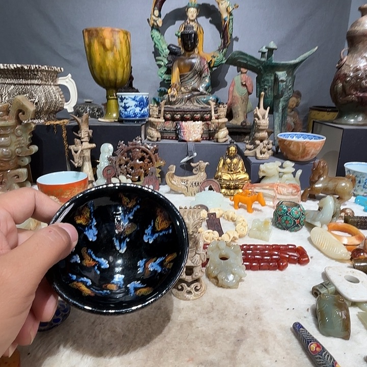 雅***玩瓷器制作工艺精湛