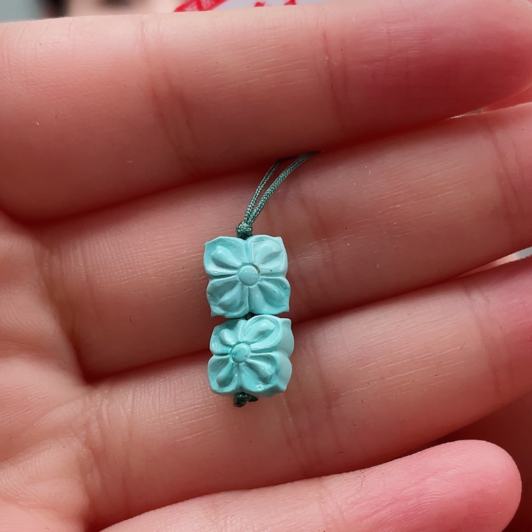 绿松石颈饰18K金镶嵌