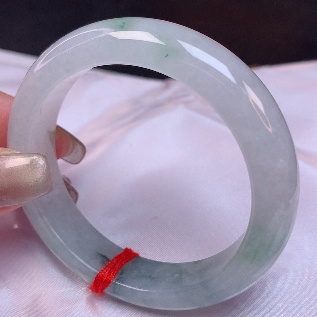 翡翠手镯未镶嵌52+ 翡翠手镯