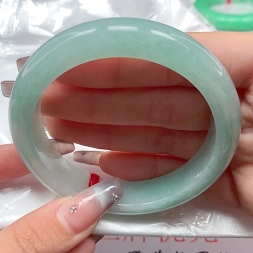 【闪购商品】翡翠手镯未镶嵌58圈