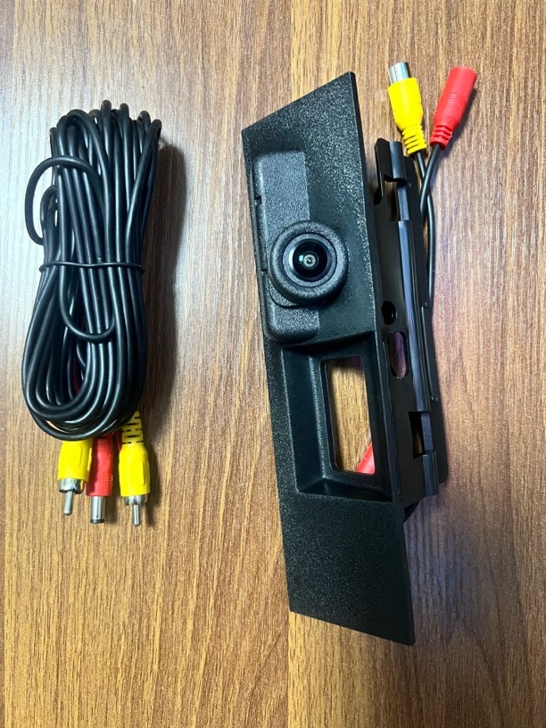 13-19款新蒙迪欧高清倒车影像摄像头扣手无损替换带标尺无轨迹